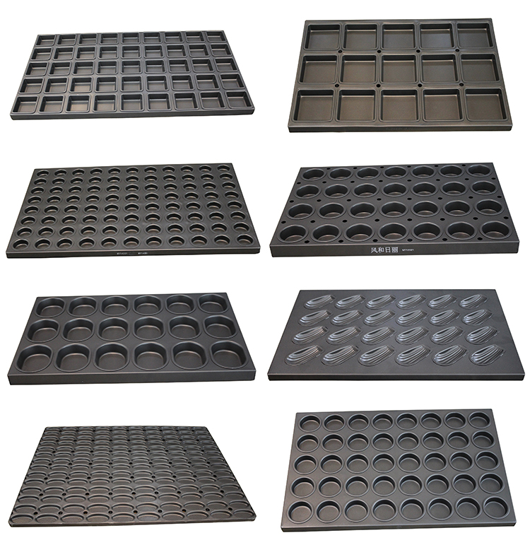 non-stick 12 cups holes muffin pan-1.png