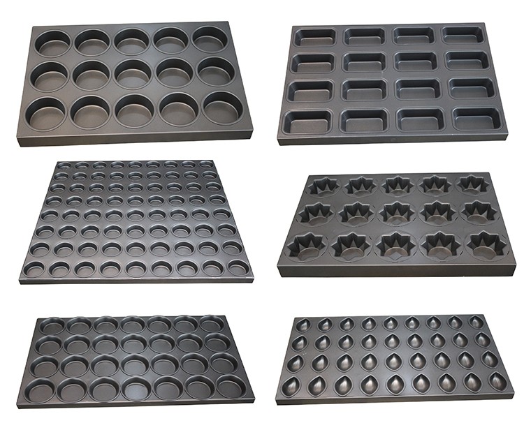 non-stick 12 cups holes muffin pan-4.jpg